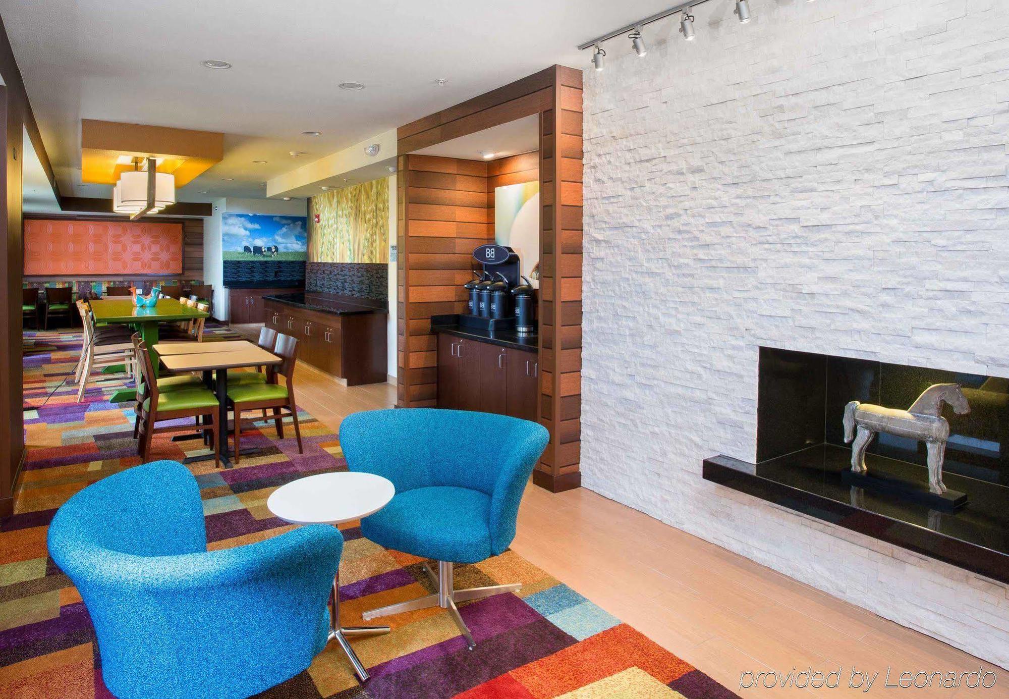 Fairfield Inn & Suites By Marriott Куинси Экстерьер фото